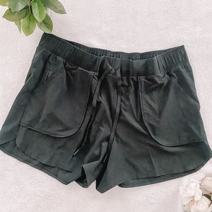 TARGET ALL IN MOTION RUNNING SHORTS